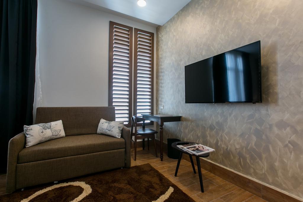 Belllo Hotel Jb Central Johor Bahru Room photo